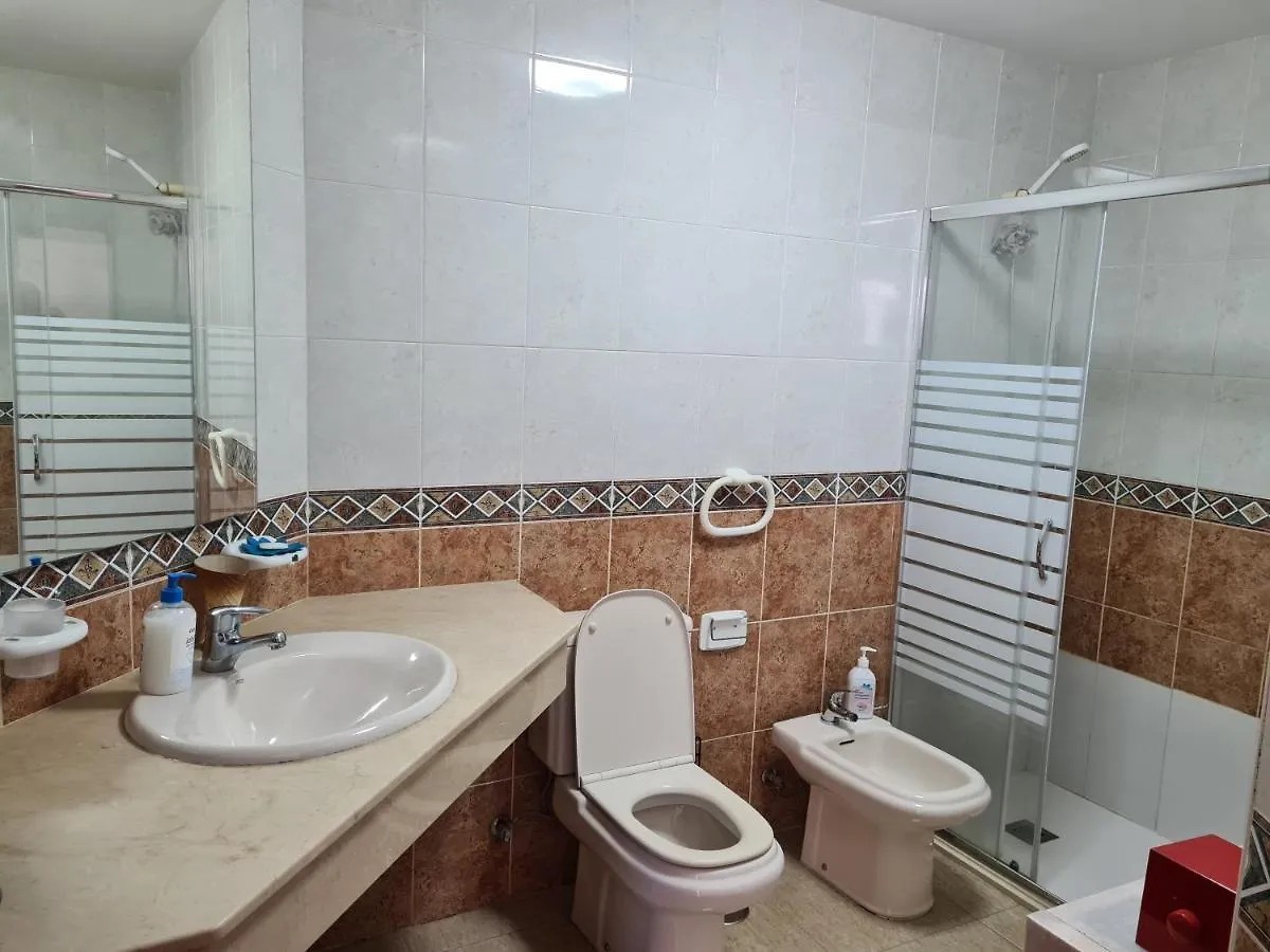 Great Room / Gran Habitacion Arrecife  Homestay